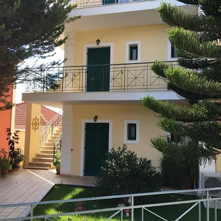 Hotel Naftilos Lourdata (Kefalonia)