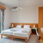Naftilos Otel Lourdata (Kefalonia)