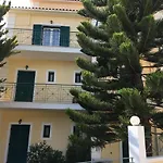Naftilos Otel Lourdata (Kefalonia)