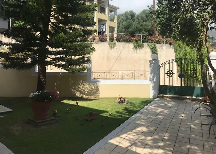 Naftilos Hotel Lourdata (Kefalonia)