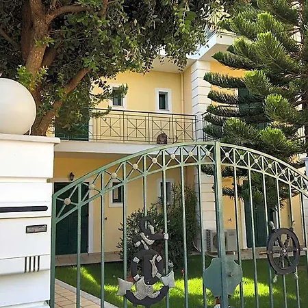 Hotel Naftilos 5*