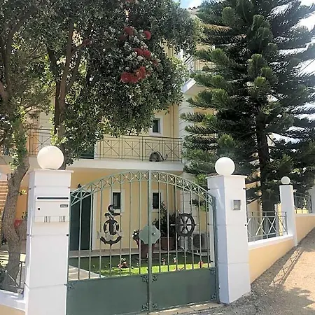 Naftilos Hotel Lourdata (Kefalonia)