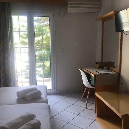 Naftilos Hotel